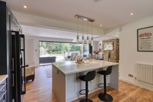 Photo 19- click for photo gallery